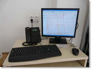 Pracoviště výpravčího TEST na provizorním stole